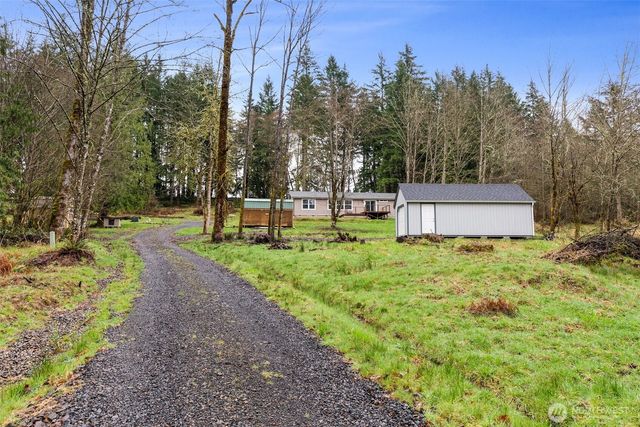 126 Burchett Road, Onalaska, WA 98570