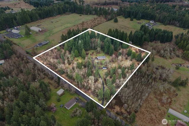 126 Burchett Road, Onalaska, WA 98570