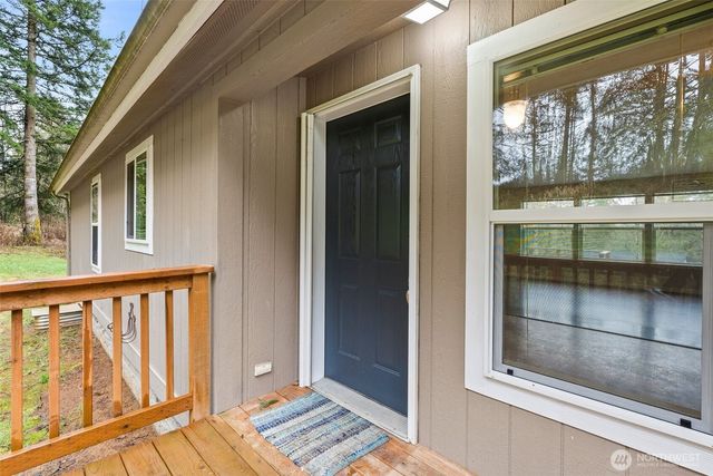 126 Burchett Road, Onalaska, WA 98570