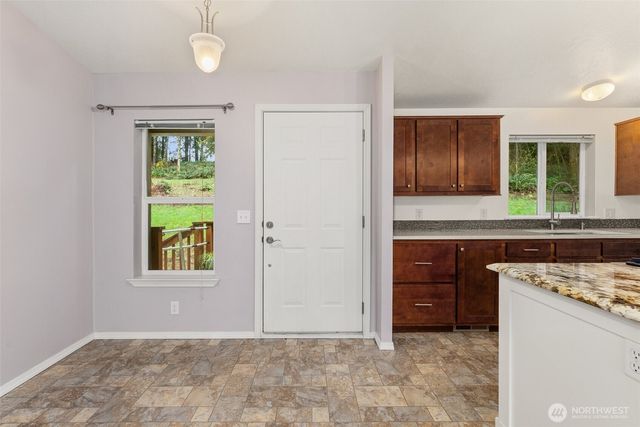 126 Burchett Road, Onalaska, WA 98570