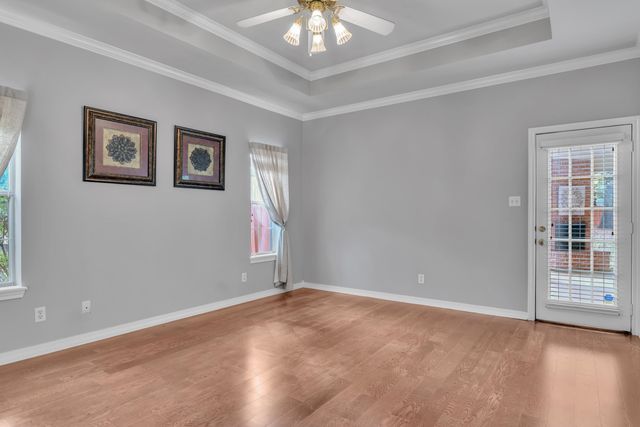 105 Willow Brook Dr, White Oak, TX 75693