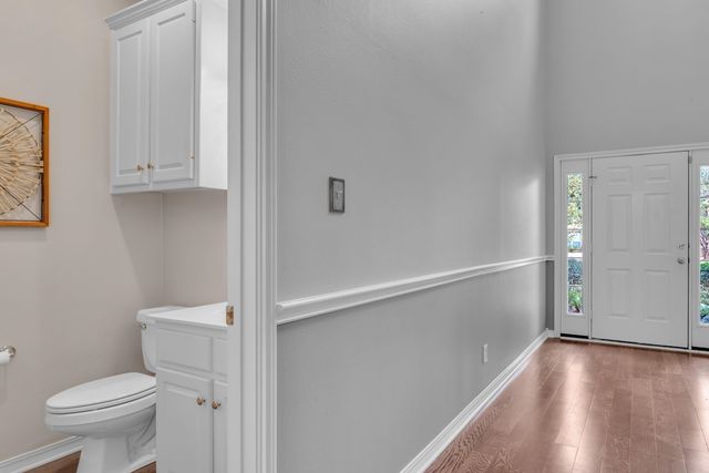 105 Willow Brook Dr, White Oak, TX 75693