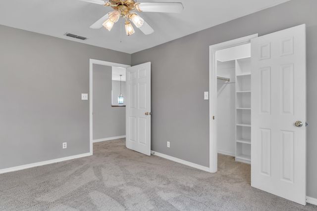 105 Willow Brook Dr, White Oak, TX 75693