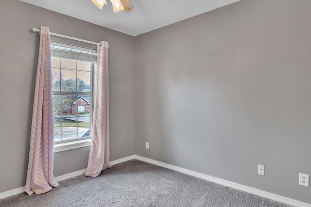 105 Willow Brook Dr, White Oak, TX 75693