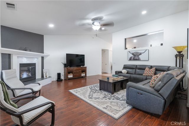 192 Cardinal Way, Paso Robles, CA 93446