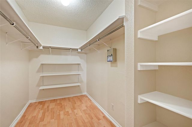 809 Betterman DR, Pflugerville, TX 78660