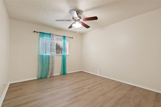 809 Betterman DR, Pflugerville, TX 78660