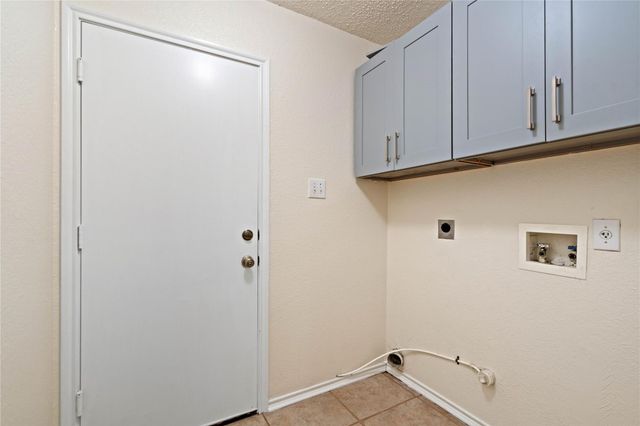 809 Betterman DR, Pflugerville, TX 78660