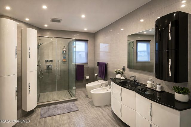 6 Emily Drive, Old Bridge, NJ 08857