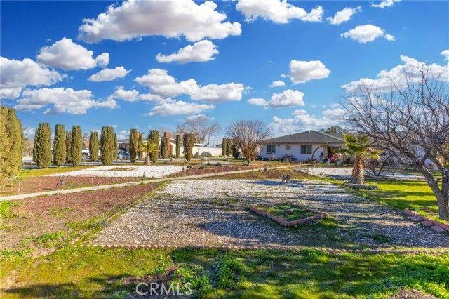 11497 2nd Avenue, Hesperia, CA 92345