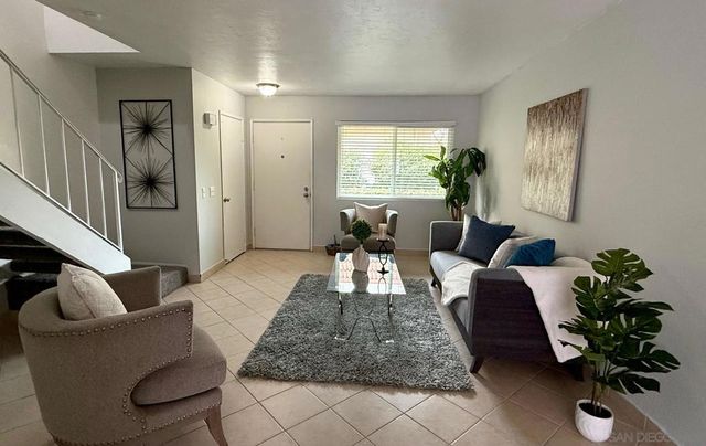 1687 Rue De Valle, San Marcos, CA 92078