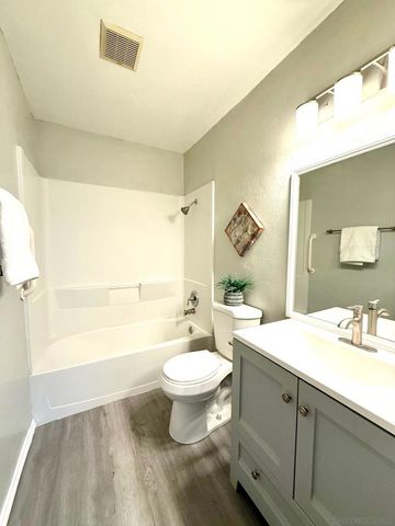 1687 Rue De Valle, San Marcos, CA 92078