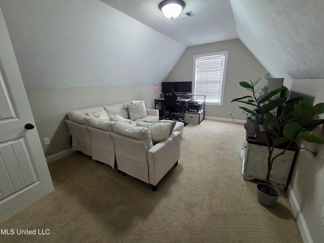 305 Flagstone Drive, Brandon, MS 39042