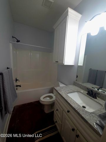 305 Flagstone Drive, Brandon, MS 39042