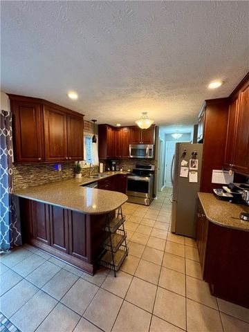 2014 Rainbow Lane, Lima, NY 14485