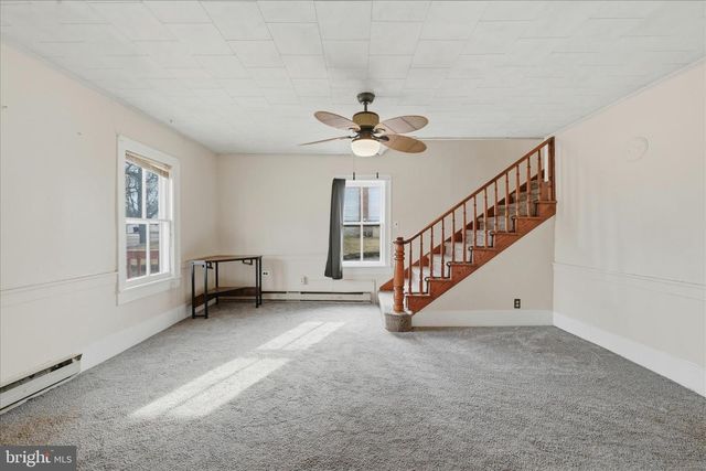 24749 OLD VALLEY PIKE, Maurertown, VA 22644