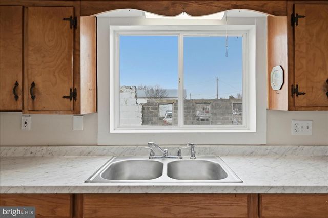 24749 OLD VALLEY PIKE, Maurertown, VA 22644