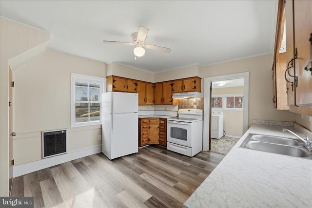 24749 OLD VALLEY PIKE, Maurertown, VA 22644