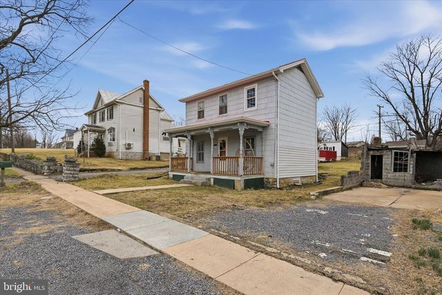 24749 OLD VALLEY PIKE, Maurertown, VA 22644