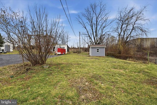 24749 OLD VALLEY PIKE, Maurertown, VA 22644