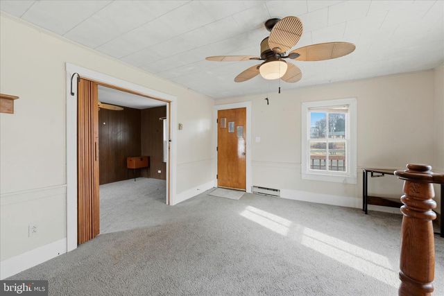 24749 OLD VALLEY PIKE, Maurertown, VA 22644