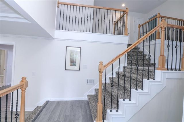 16015 Meadow Lane, Stilwell, KS 66085