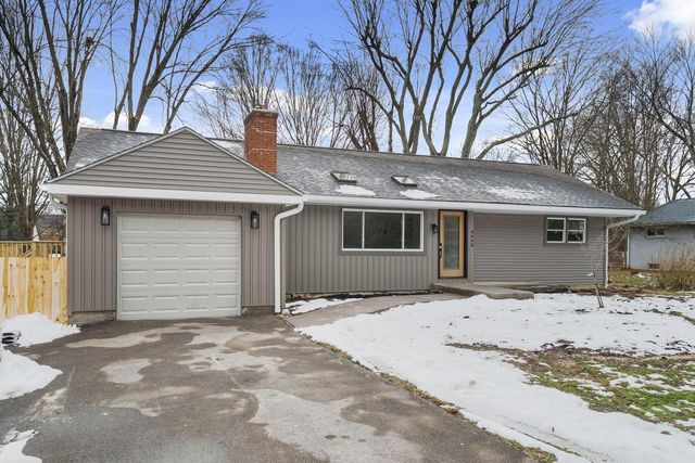 4648 E Johnstown Road, Columbus, OH 43230