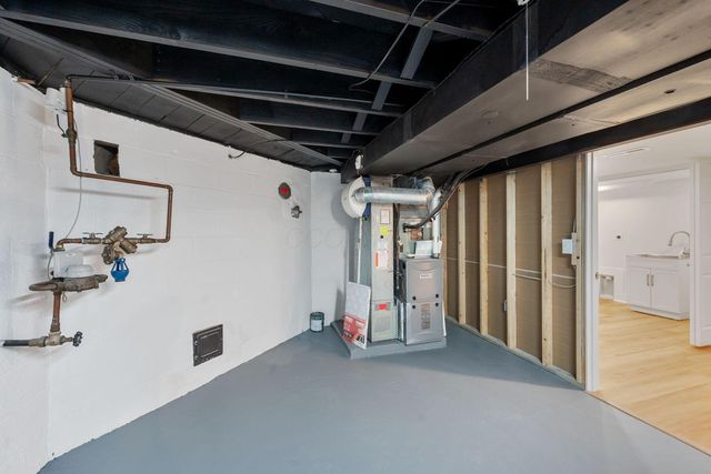 4648 E Johnstown Road, Columbus, OH 43230