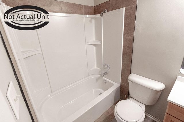 203 WHEATON CT, Columbia, MO 65203