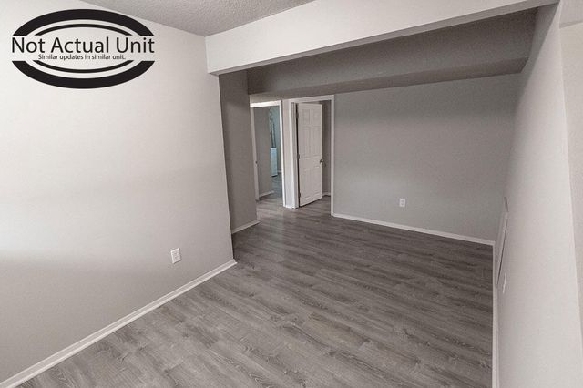 203 WHEATON CT, Columbia, MO 65203