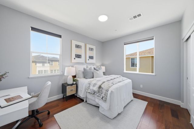 37 Bremerton Circle, Redwood City, CA 94065