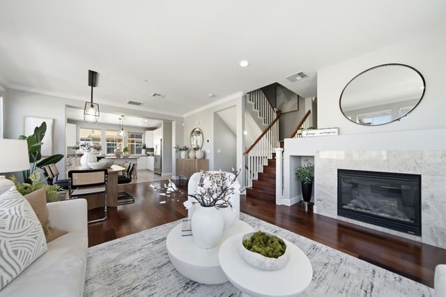 37 Bremerton Circle, Redwood City, CA 94065