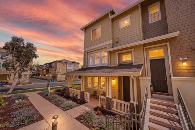 37 Bremerton Circle, Redwood City, CA 94065