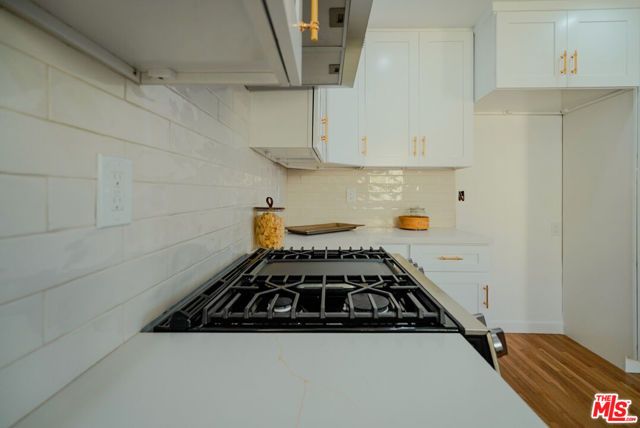 1440 W 91st Place, Los Angeles, CA 90047