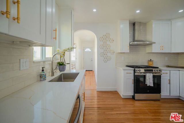 1440 W 91st Place, Los Angeles, CA 90047