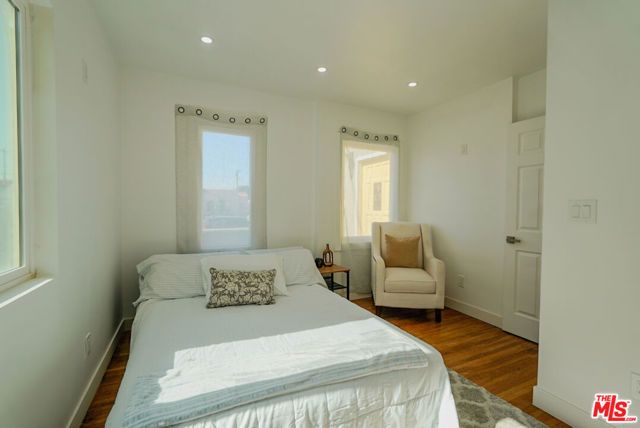 1440 W 91st Place, Los Angeles, CA 90047