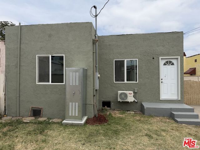 1440 W 91st Place, Los Angeles, CA 90047
