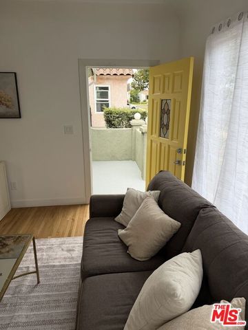 1440 W 91st Place, Los Angeles, CA 90047