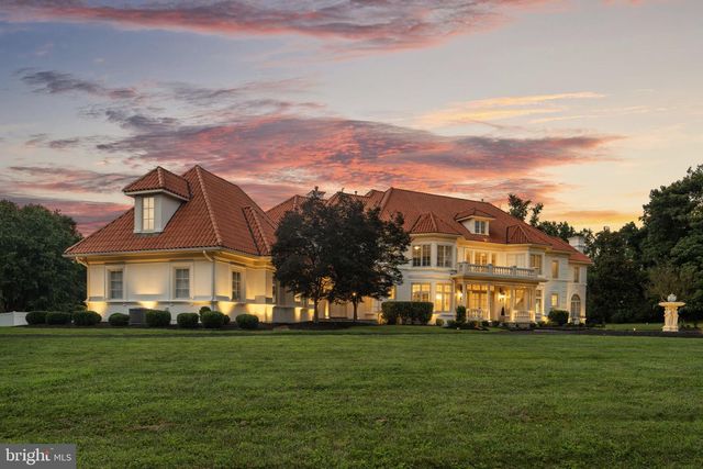 9500 GEORGETOWN PIKE, Great Falls, VA 22066