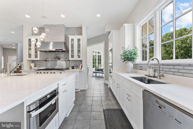 9500 GEORGETOWN PIKE, Great Falls, VA 22066