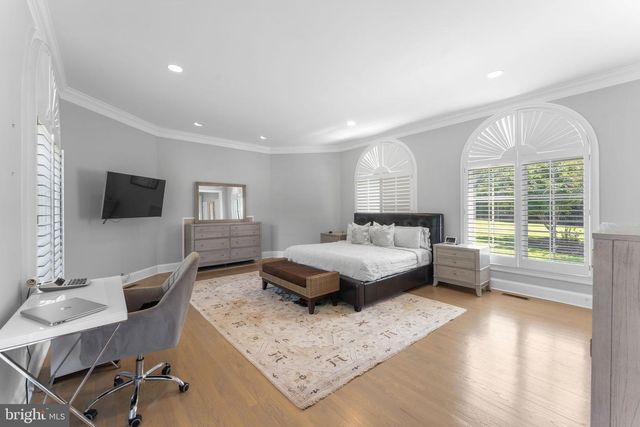 9500 GEORGETOWN PIKE, Great Falls, VA 22066