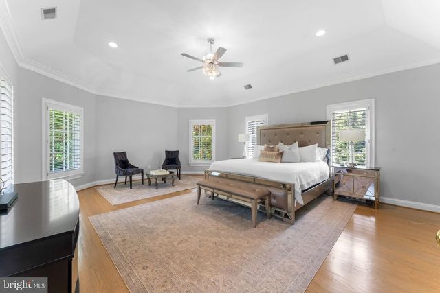 9500 GEORGETOWN PIKE, Great Falls, VA 22066