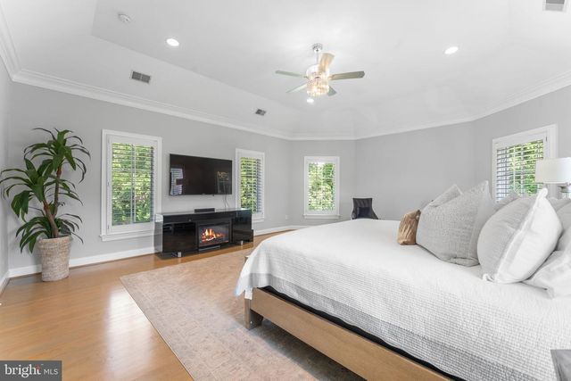 9500 GEORGETOWN PIKE, Great Falls, VA 22066