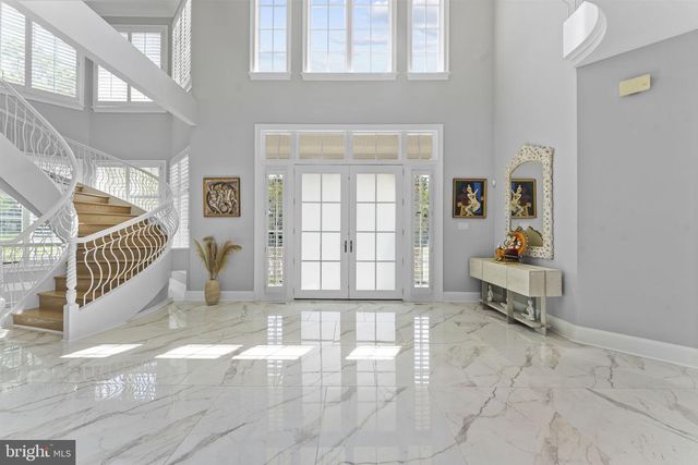 9500 GEORGETOWN PIKE, Great Falls, VA 22066