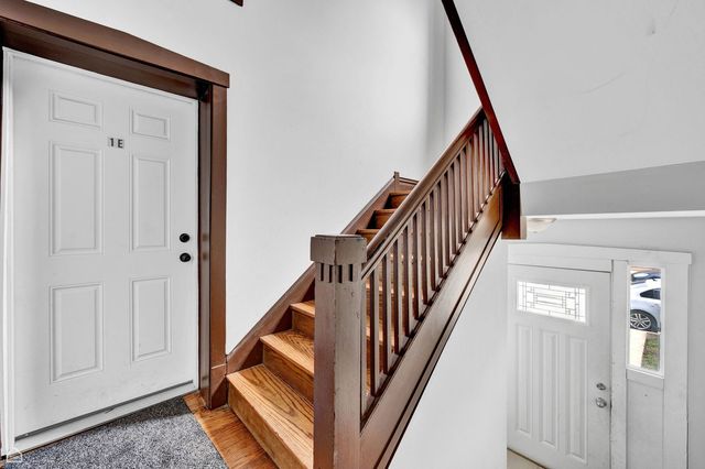 1648 East Avenue 2E, Berwyn, IL 60402