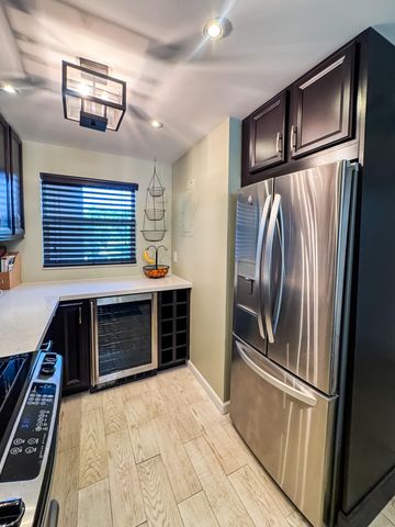 9460 Tangerine Place 207, Davie, FL 33324