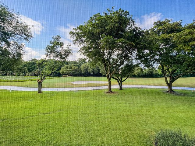 9460 Tangerine Place 207, Davie, FL 33324