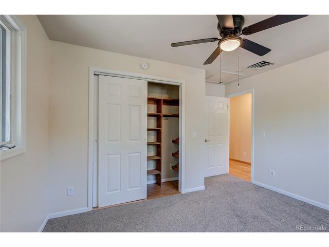 811 S Newcombe Way, Lakewood, CO 80226