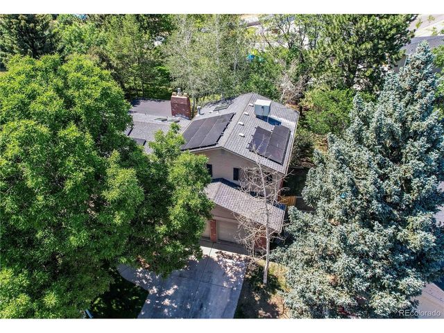 811 S Newcombe Way, Lakewood, CO 80226