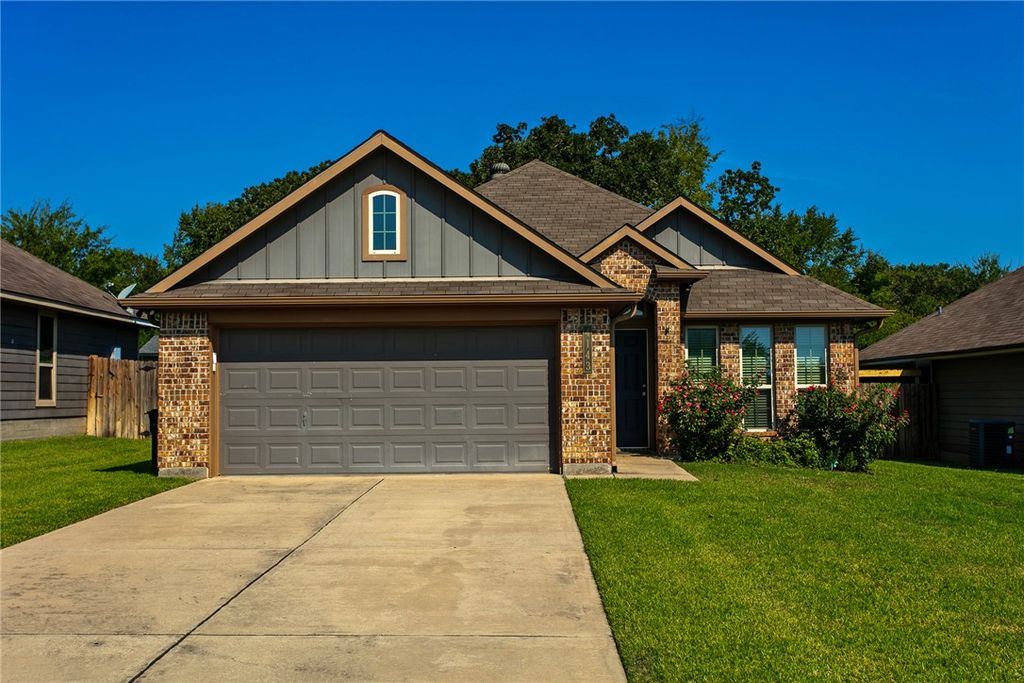 4143 Whispering Creek Drive, College Station, TX 77845